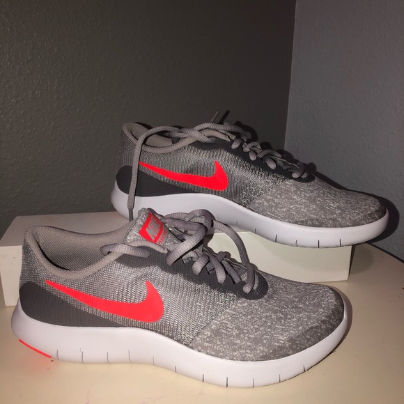 Nike Shoes - NEW Nike Flex Contact NWT